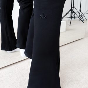 Komplet damski Olavoga MIO 2026 - obrazek 10