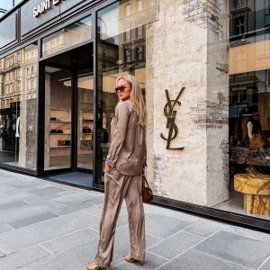 Komplet damski OLAVOGA REUNION 2026 - obrazek 16