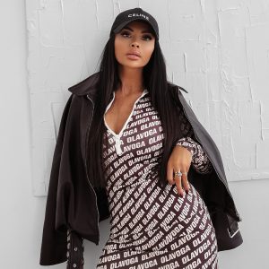 Sukienka dopasowana OLAVOGA MOON GLORY czekoladowa - obrazek 1