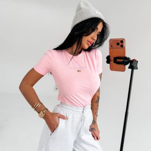 T-shirt damski OLAVOGA SIENA pudrowy róż - obrazek 1