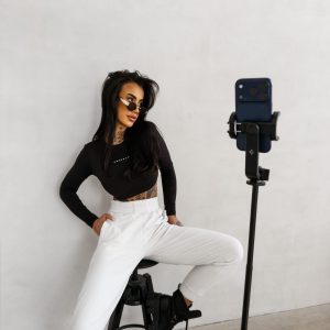 Top damski Olavoga VIRA 2026 - obrazek 6